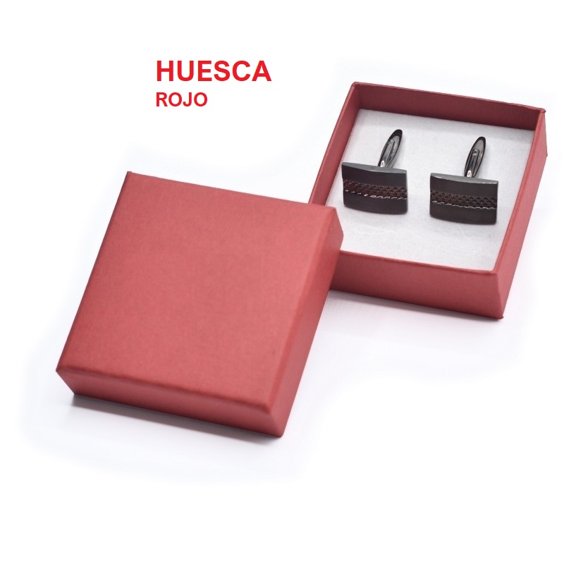 Red HUESCA box, cufflinks 65x65x29 mm.